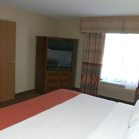 Holiday Inn Hotel & Suites Owatonna Eksteriør bilde