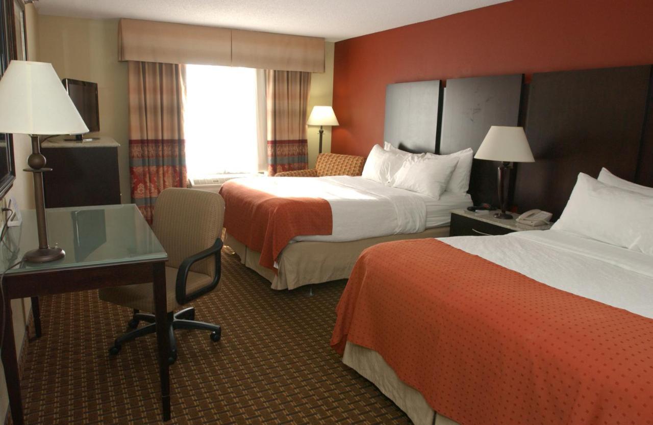 Holiday Inn Hotel & Suites Owatonna Eksteriør bilde