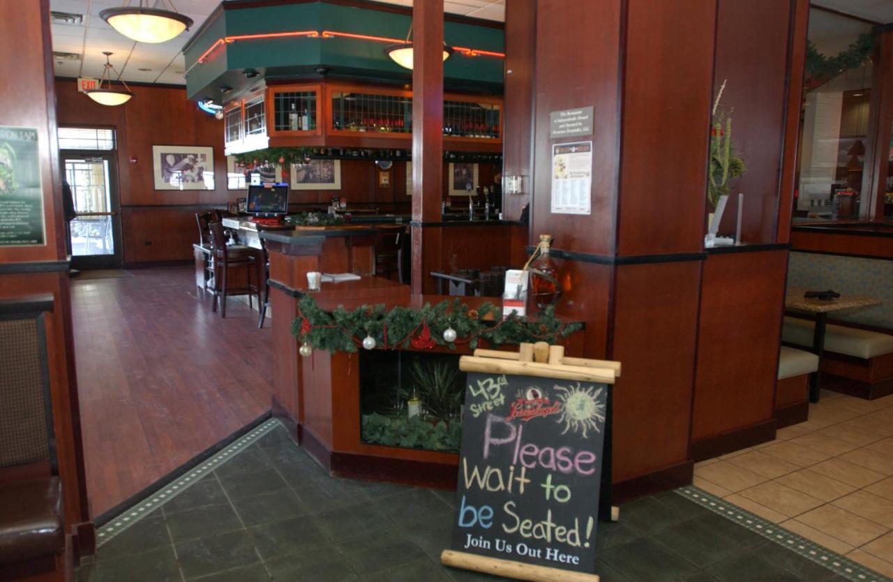 Holiday Inn Hotel & Suites Owatonna Eksteriør bilde